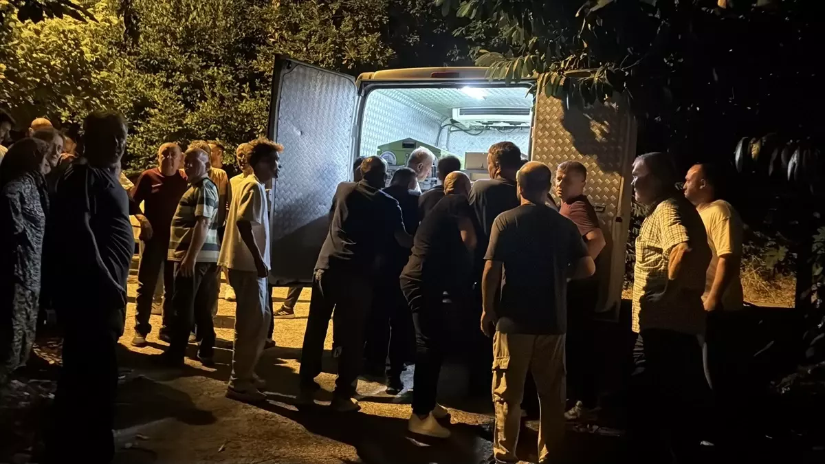 Gazeteci Cem Küçük'ün babası fındık bahçesinde ölü bulundu