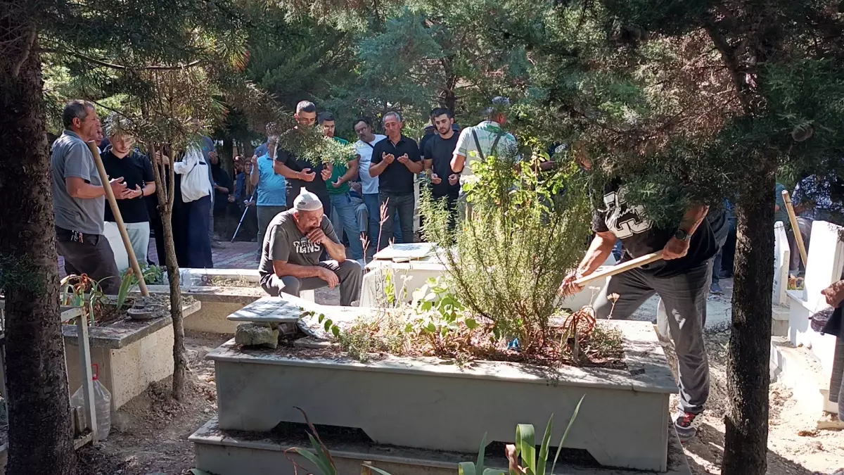 Arda Öztürk Toprağa Verildi