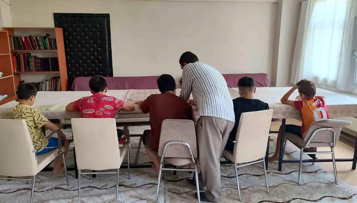 Muş'ta Çocuklara Kur'an Eğitimi