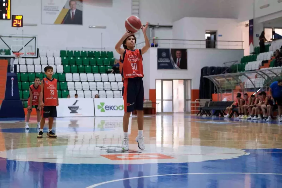 Çağdaş Bodrum'da Genç Sporcular Yetişiyor