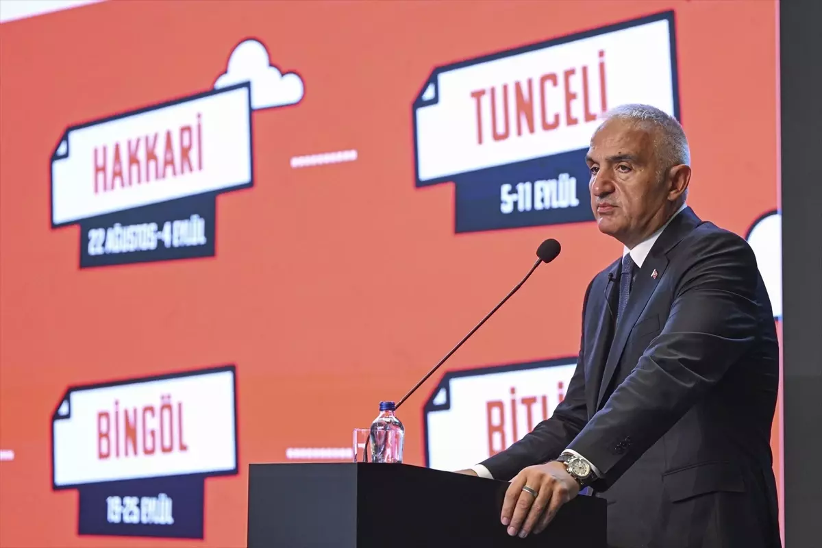 Bakan Ersoy, 2025'in ilk 6 ayına ilişkin turizm verilerini değerlendirdi Açıklaması