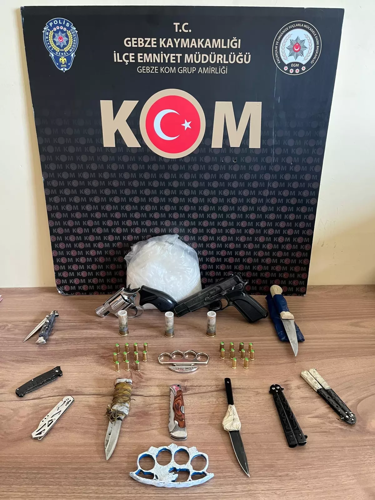 Kocaeli'de Silah Kaçakçılarına Operasyon
