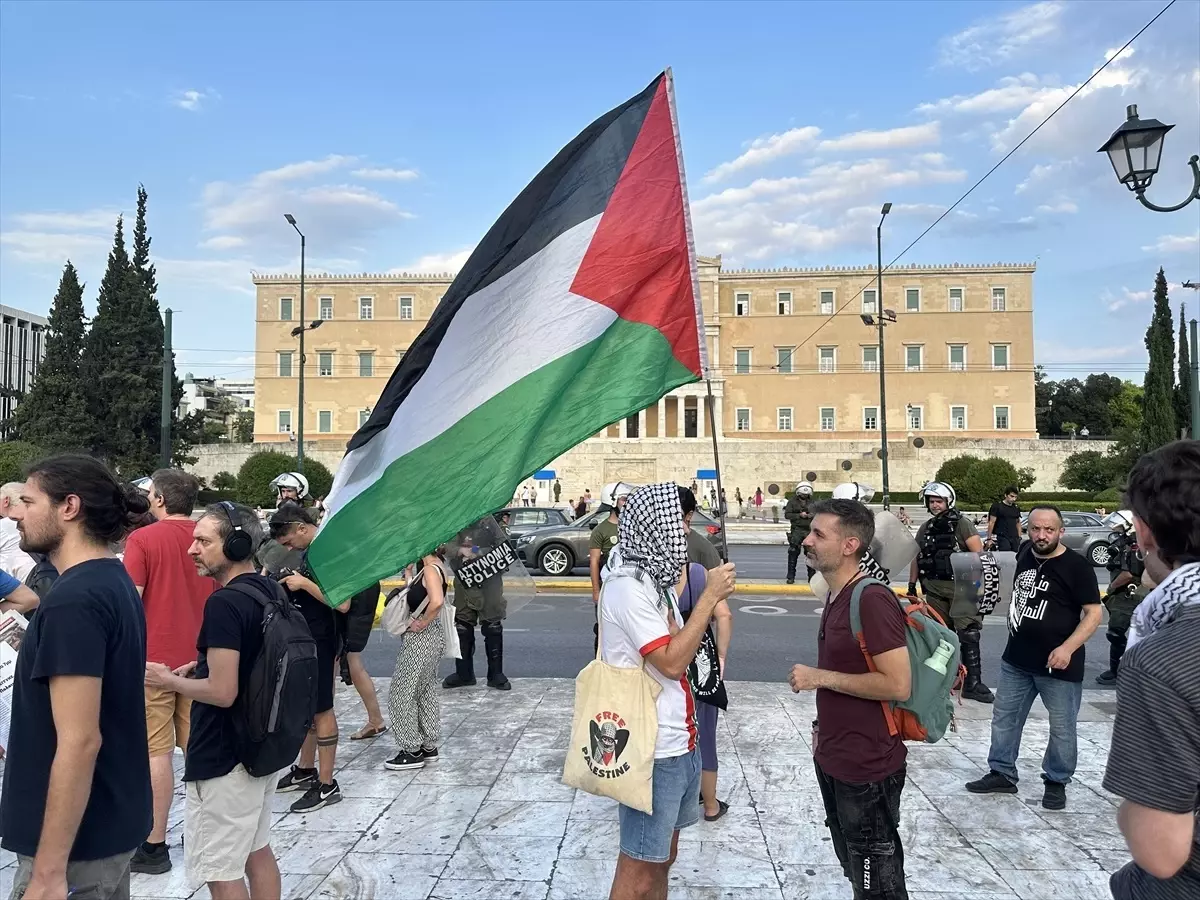 Atina'da Filistin Protestosu