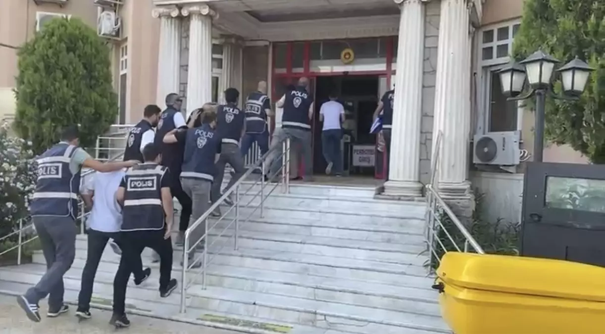 MİT Görevlisi Dolandırıcılar Yakalandı