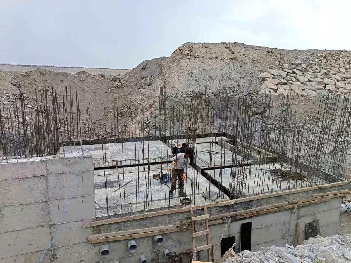 Sarıkamış'ta Suni Karlama Sistemi İle Kayak Sezonu Uzatılıyor