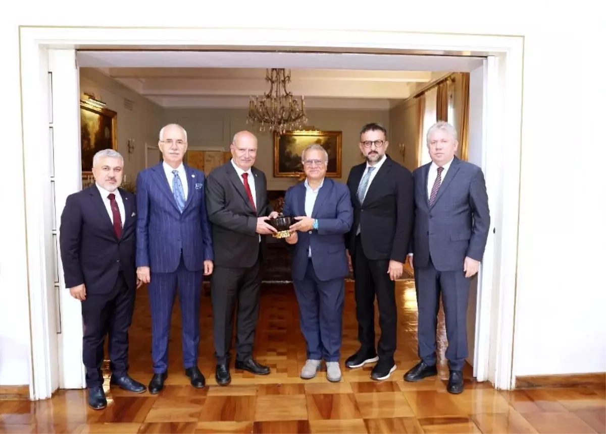 Ankara Ticaret Odası Başkanı Gürsel Baran, İtalya Büyükelçisi ile Ticaret İlişkilerini Görüştü