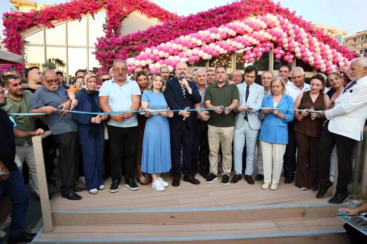 Menemen'de Aynısefa Sosyal Tesisleri Açıldı