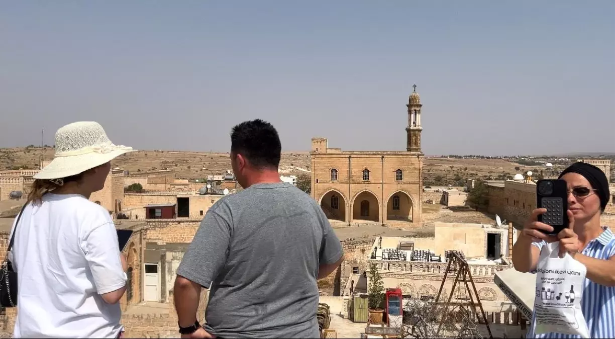 Mardin'de Sıcaklar Turizmi Olumsuz Etkiliyor