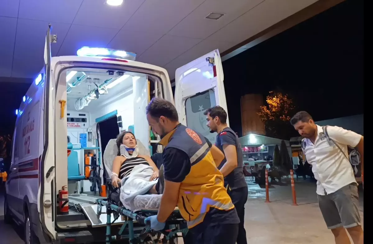 İnegöl'de Kaza: 3 Yaralı