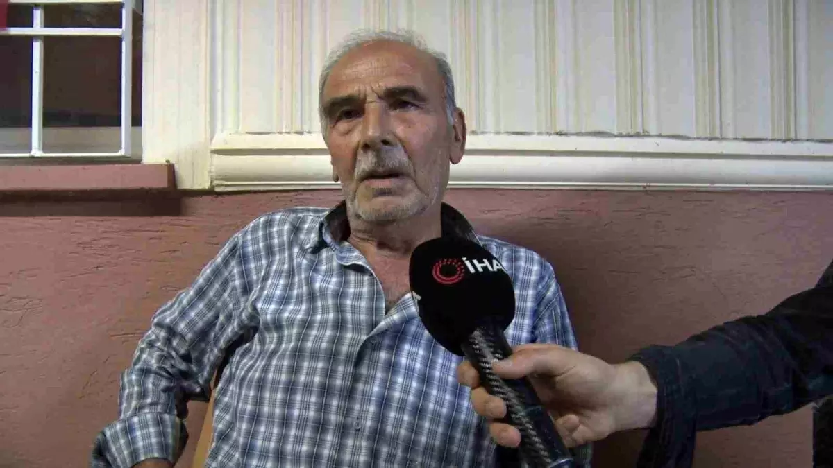 Roket Yaşlı Çiftin Evinin Üstüne Düştü