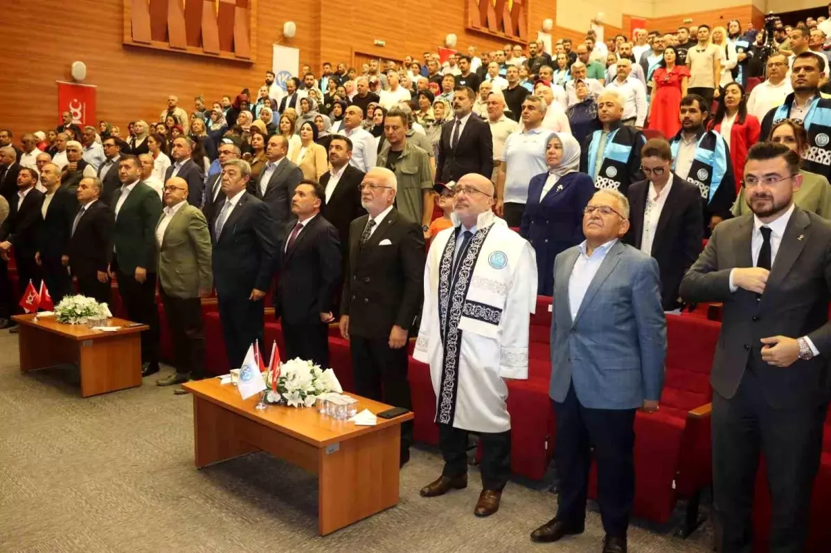Mustafa Elitaş'a Kayseri Üniversitesi'nden Fahri Doktora