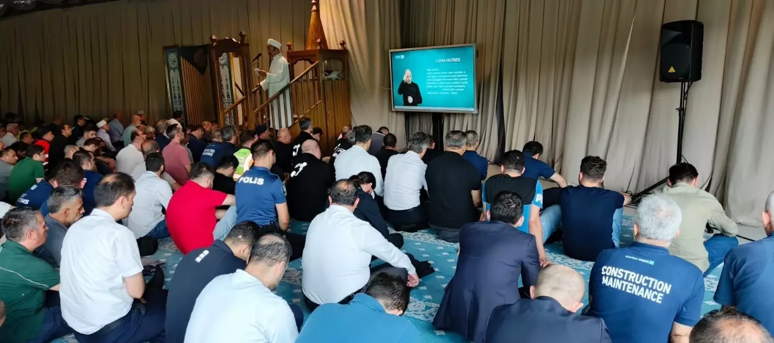 İstanbul Havalimanı'nda İşaret Diliyle Hutbe