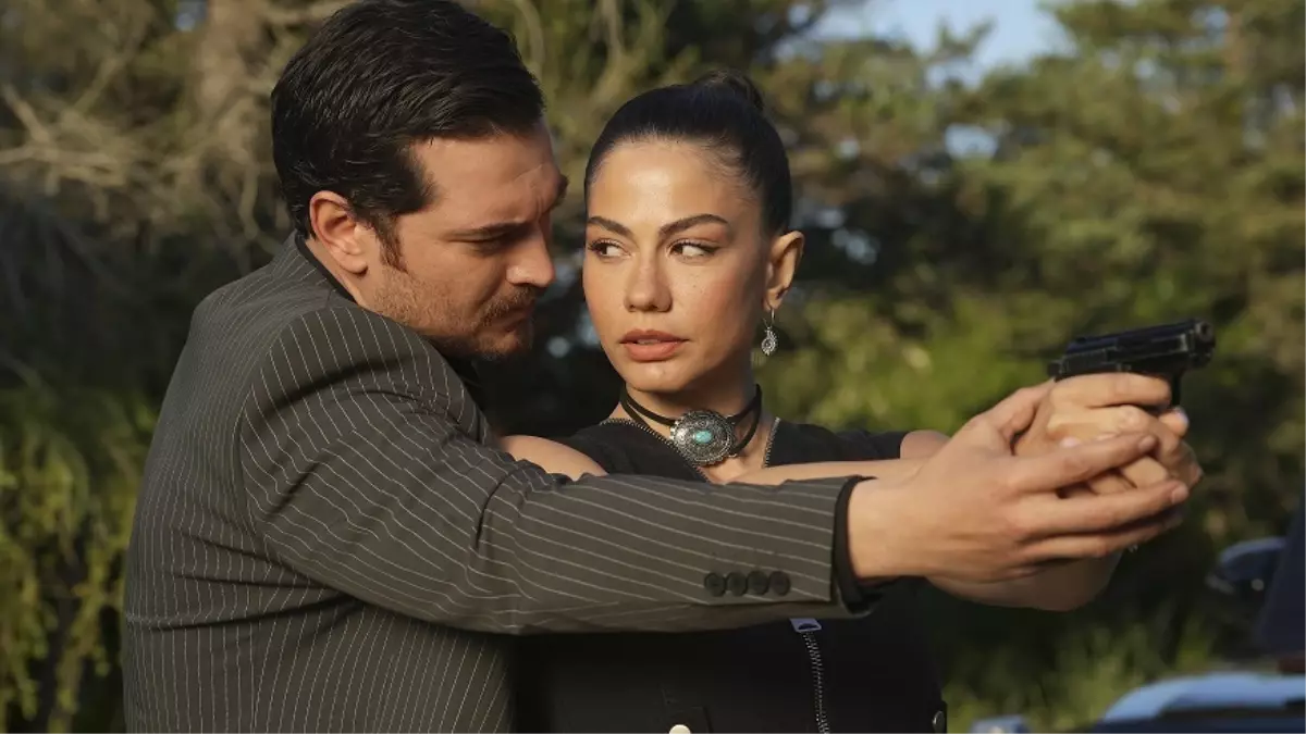Demet Özdemir'den Aşk Hakkında Çarpıcı Açıklamalar