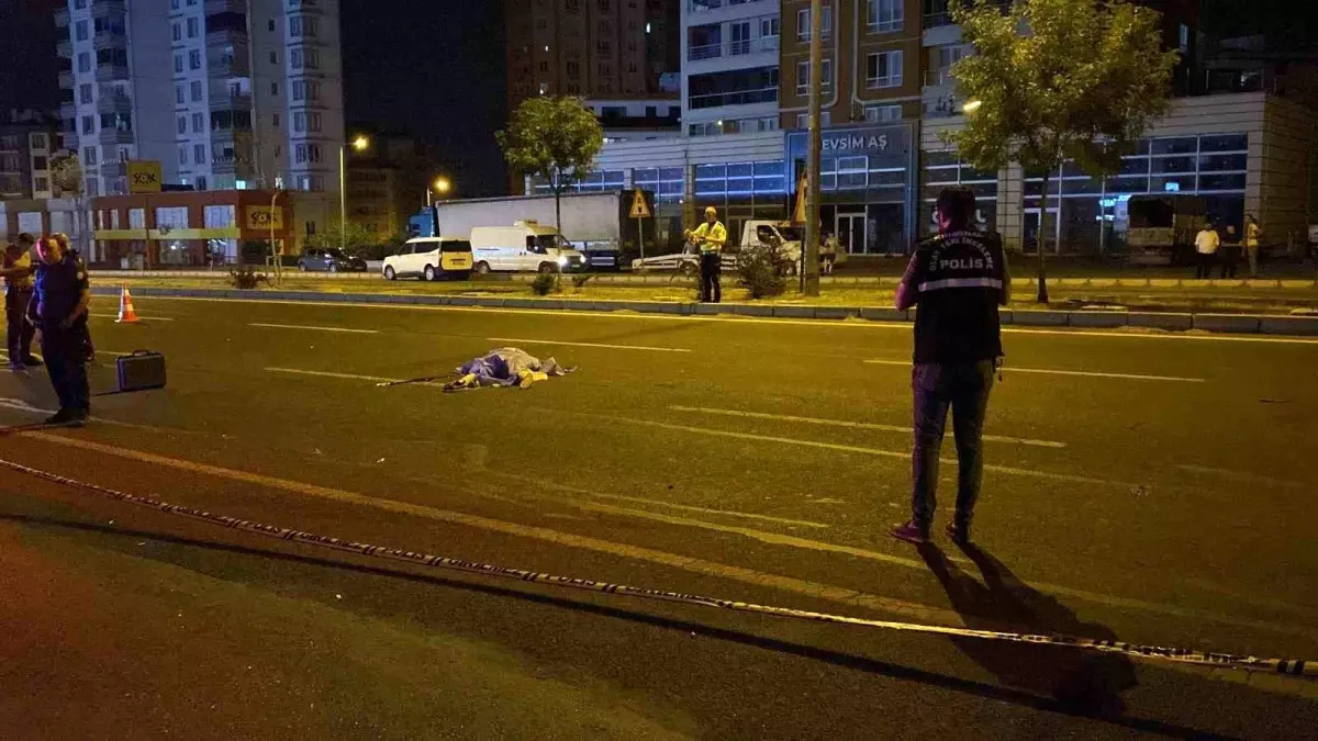 Kayseri'de Feci Trafik Kazası: Bir Kadın Hayatını Kaybetti