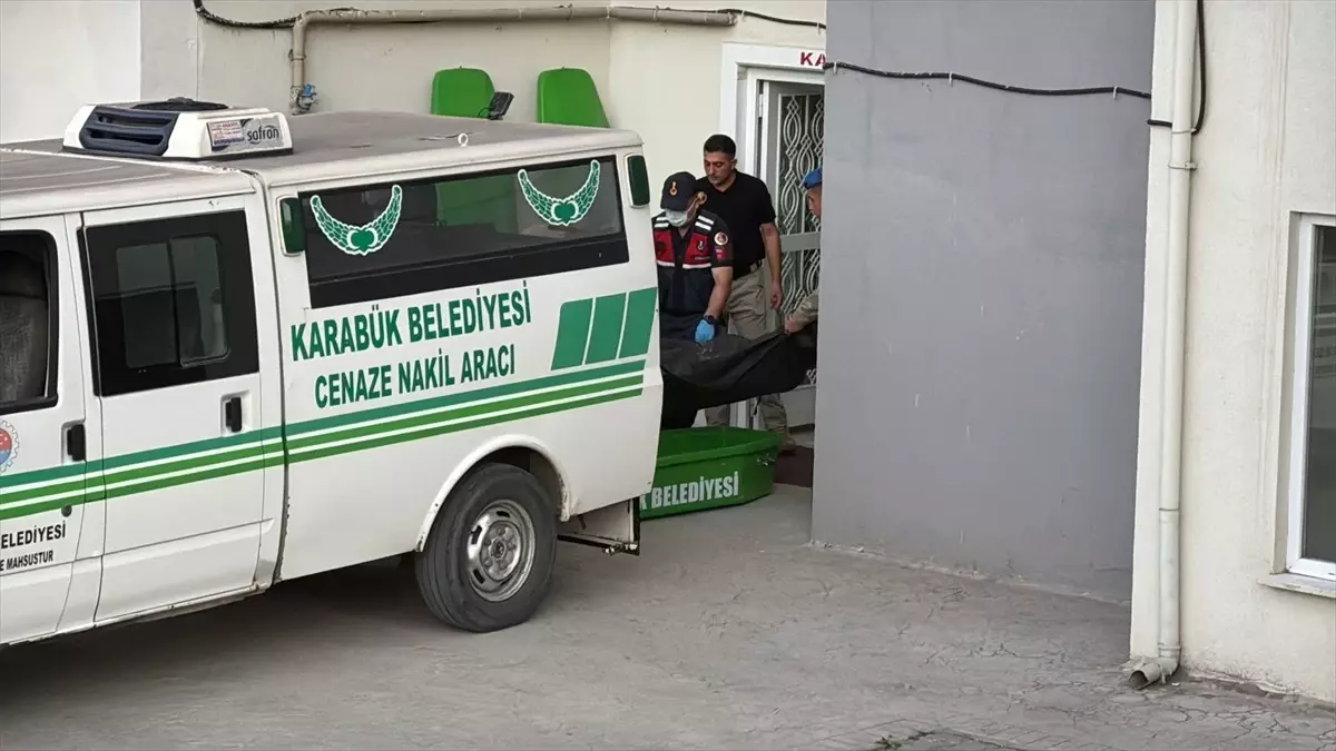 Boşanma Aşamasındaki Çift Yangında Hayatını Kaybetti