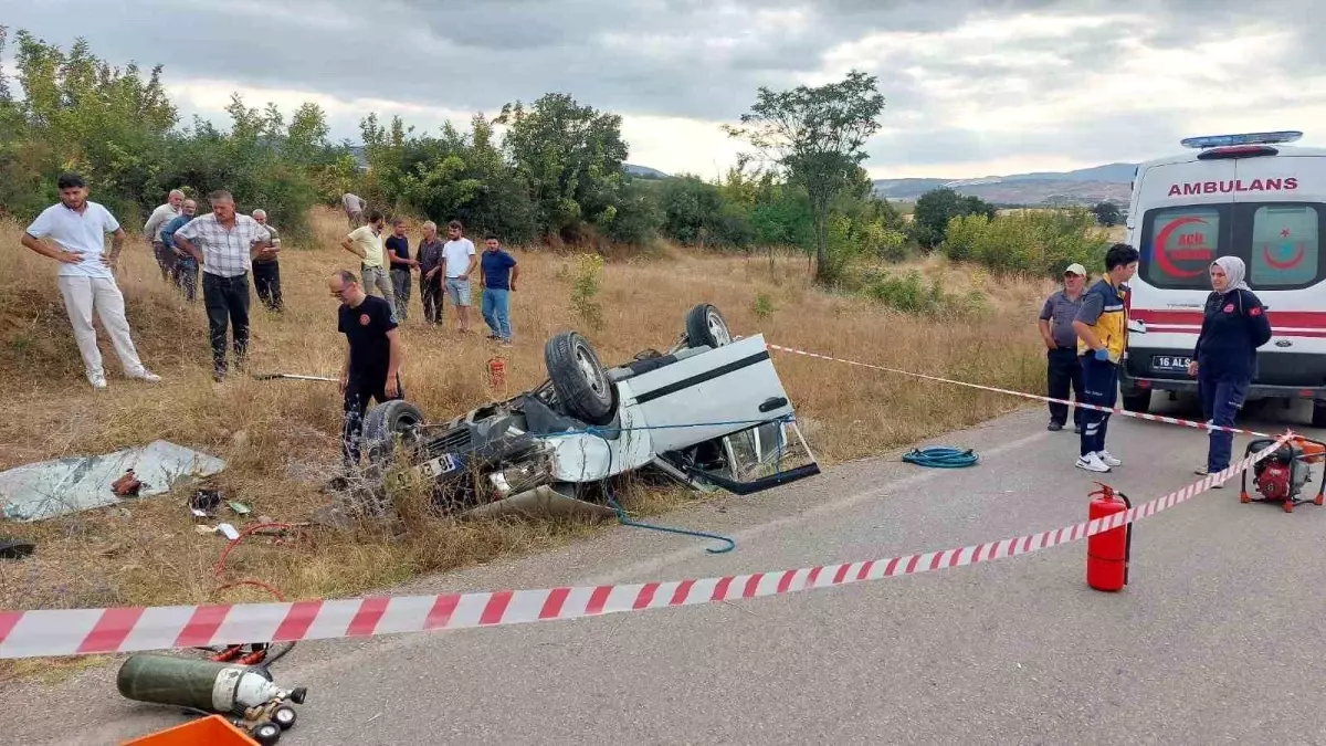 İnegöl'de Trafik Kazası: Kadın Sürücü Öldü