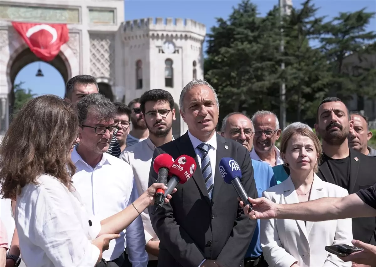 Dijital Sahtecilik Krizi