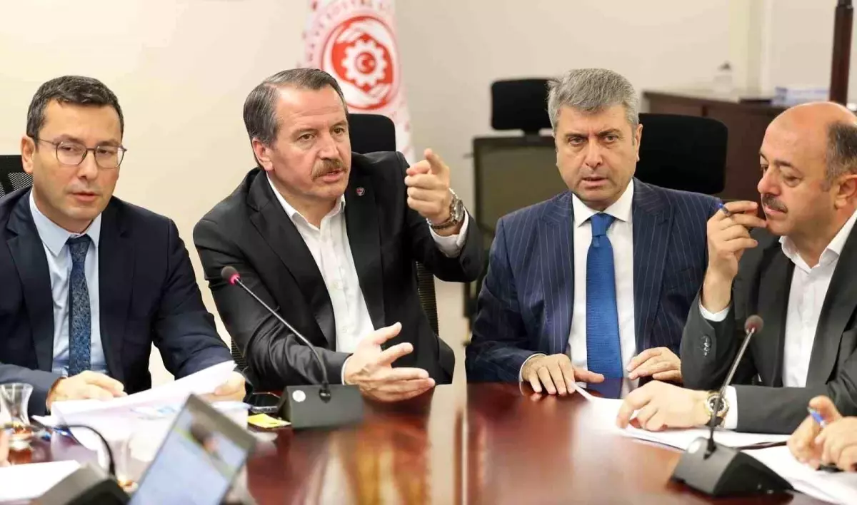 Eğitim-Bir-Sen'den Toplu Sözleşme İçin İlk Toplantı