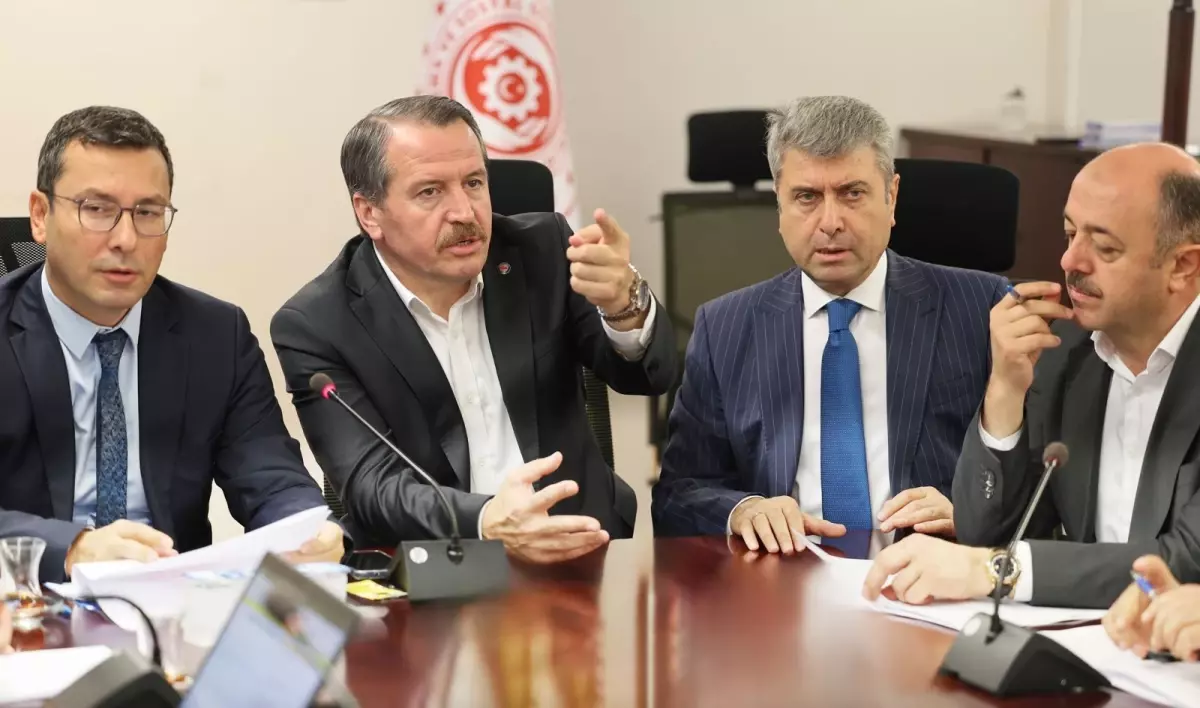 Eğitim-Bir-Sen Toplu Sözleşme İçin Müzakerelere Başladı