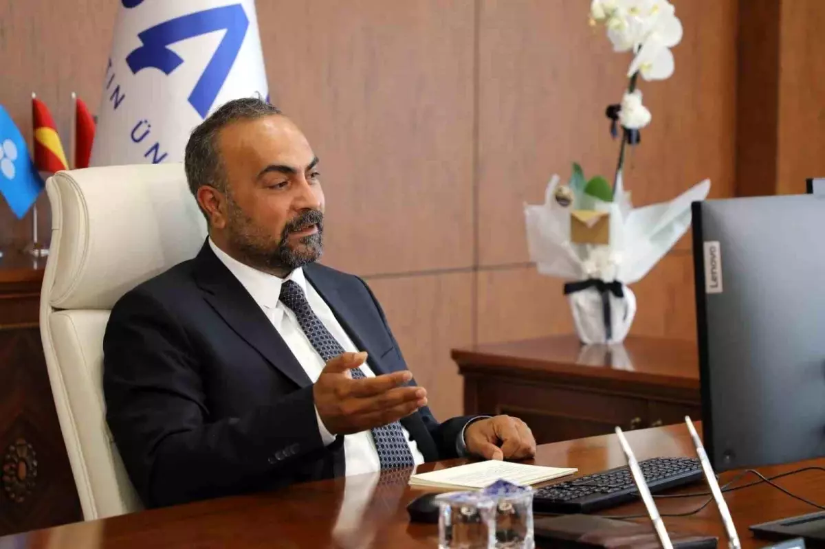 BARÜ Rektörü Akkaya, Eğitim Atlası'na Katıldı