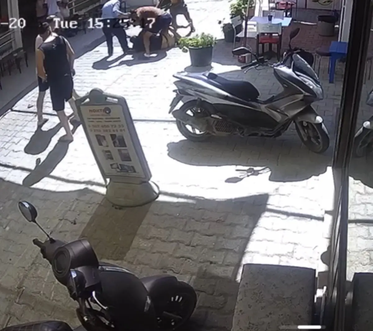 Bodrum'da Borç Kavgası: 1 Ölü, 2 Yaralı