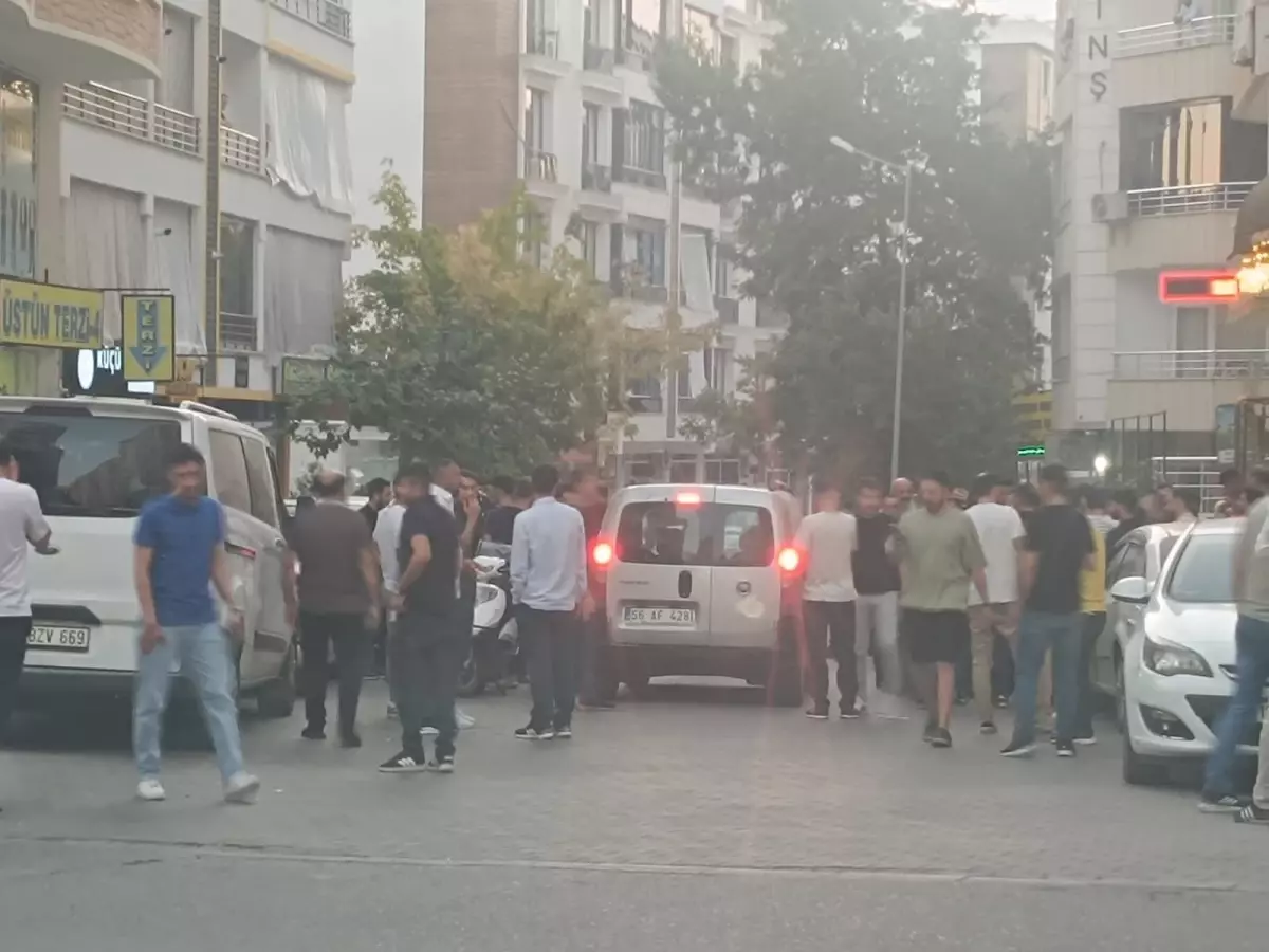 Siirt'te Kırtasiyeciye Silahlı Saldırı