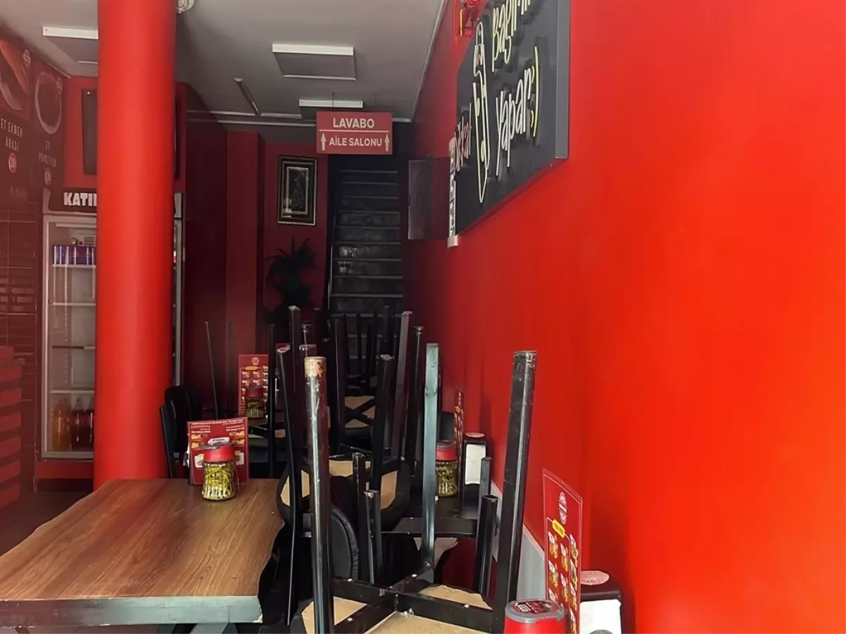 Körfez'de Tavuk Döner Zehirlenmesi Davası