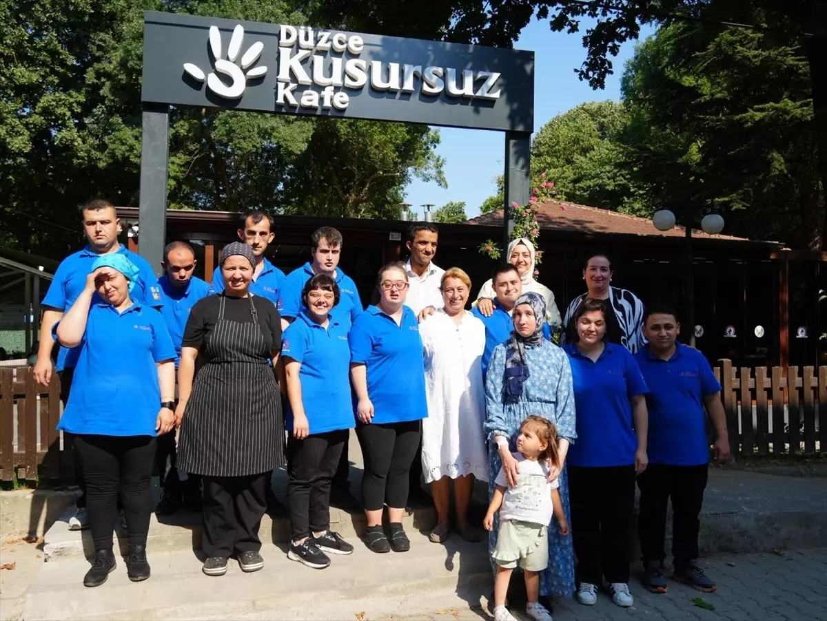 Kusursuz Kafe 6. Yaşını Kutladı