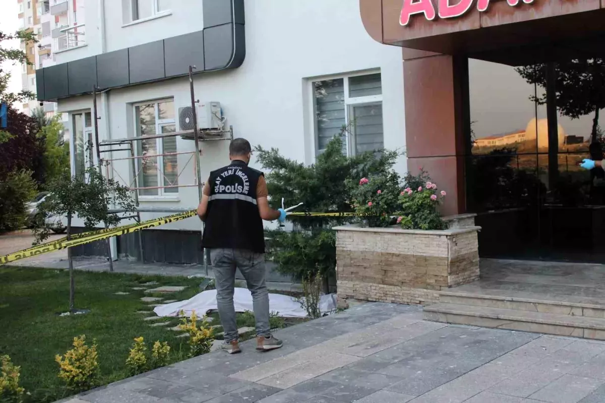 Talas'ta Kadın Pencereden Düştü
