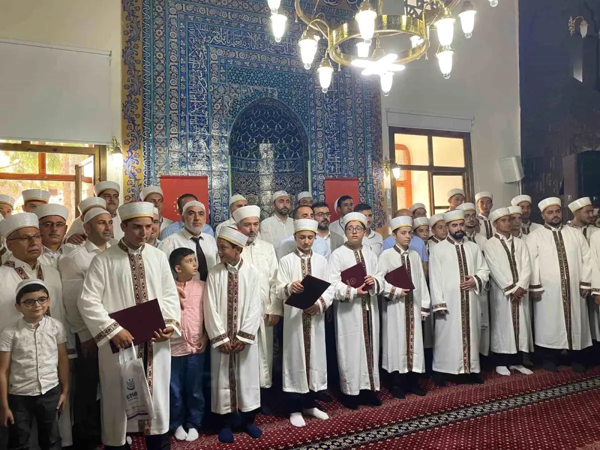 İskilip’te 44 Hafızlık Öğrencisi Belgelerini Aldı