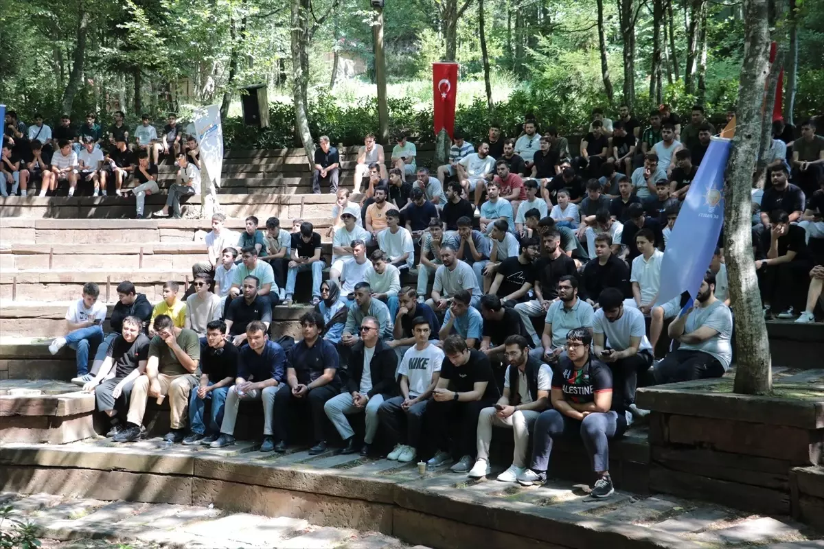 İnsan Hakları Eğitim Kampı Kocaeli'de Başladı