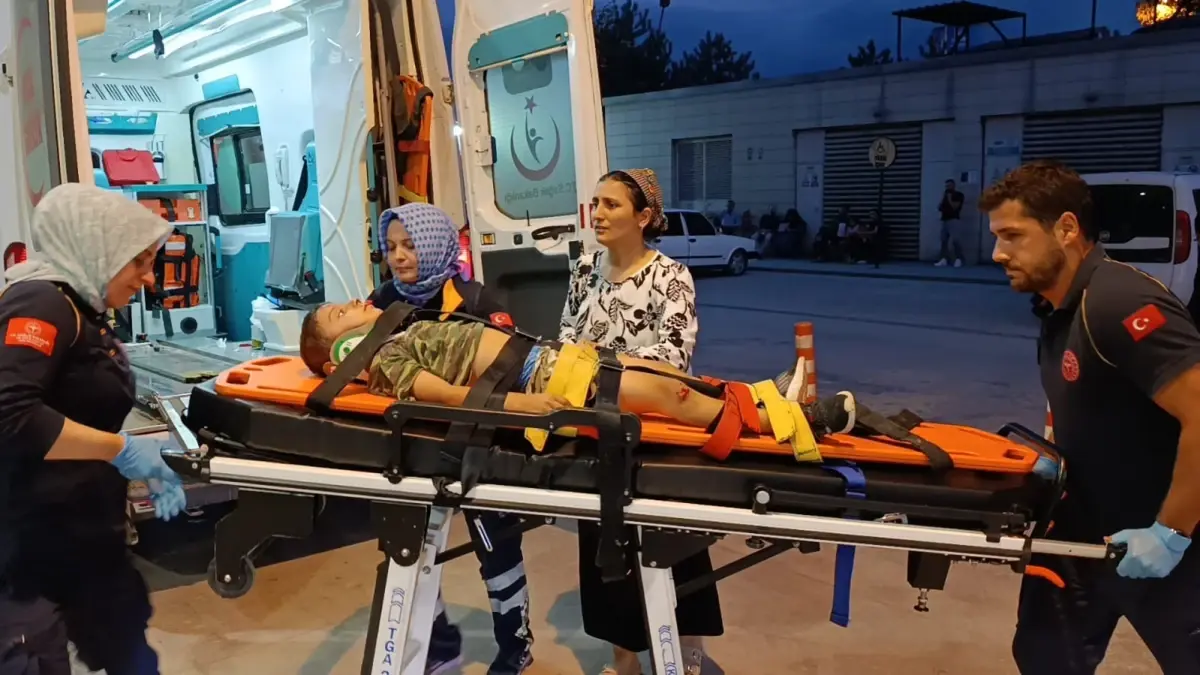 İnegöl'de Bisikletli Çocuğa Otomobil Çarptı