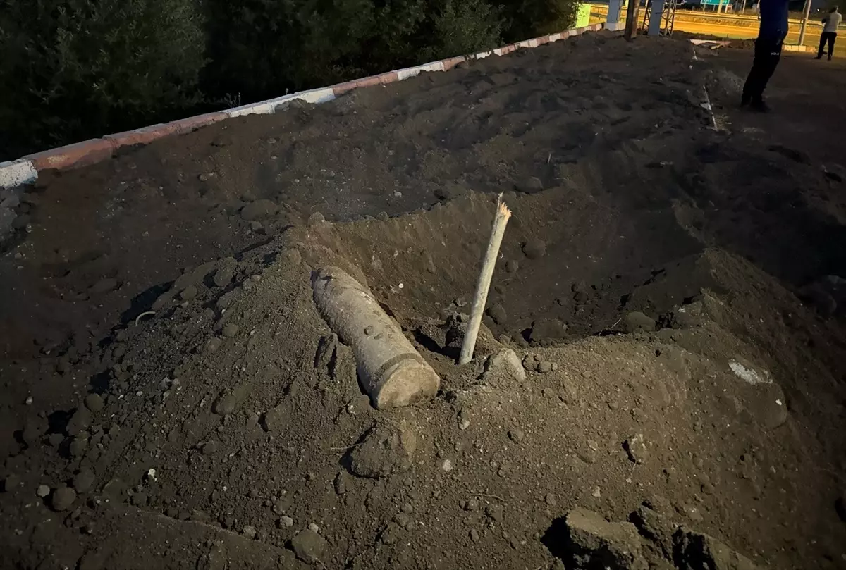Erzurum'da 150 yıllık patlamamış top mermisi bulundu