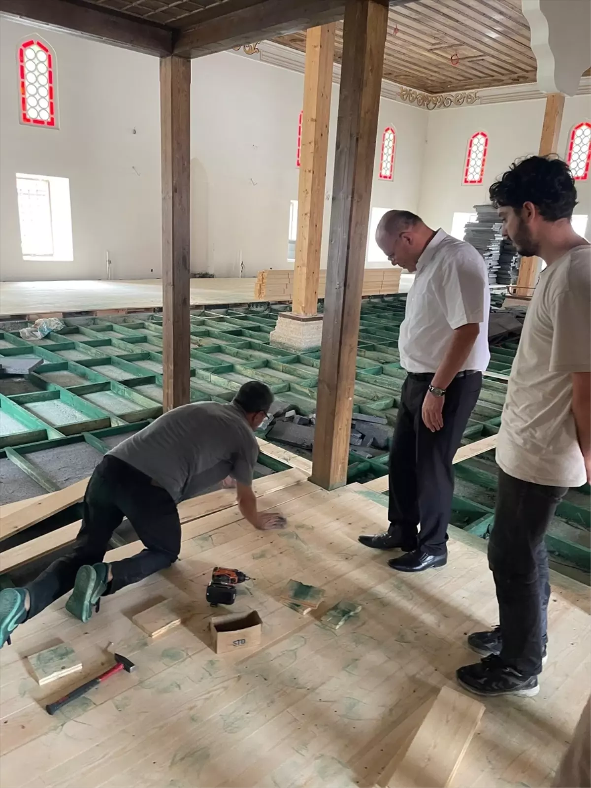 Muradiye Camisi'nde Restorasyon Devam Ediyor