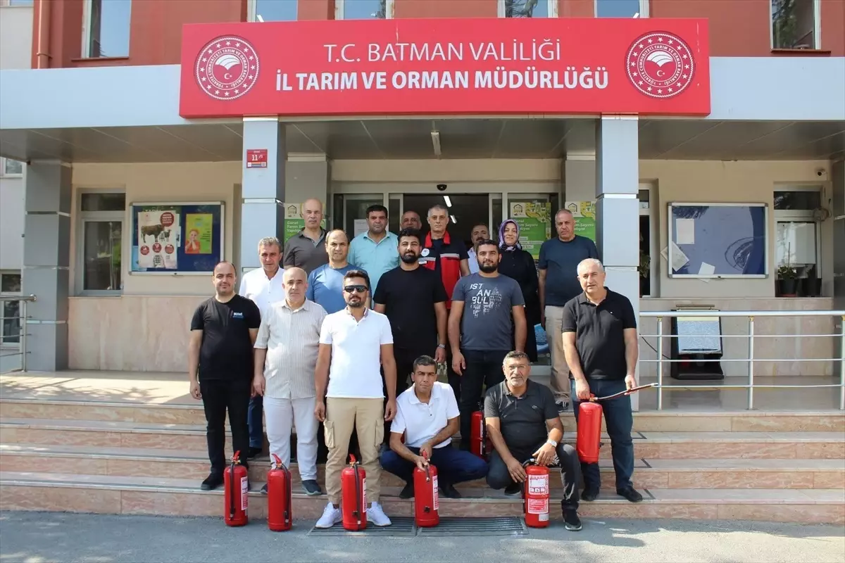 Batman'da Yangın Söndürme Eğitimi