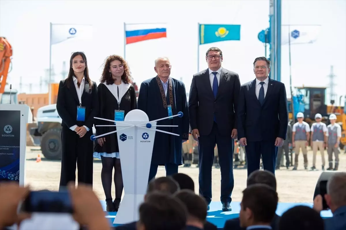Kazakistan'ın İlk Nükleer Santrali İnşasına Başlandı
