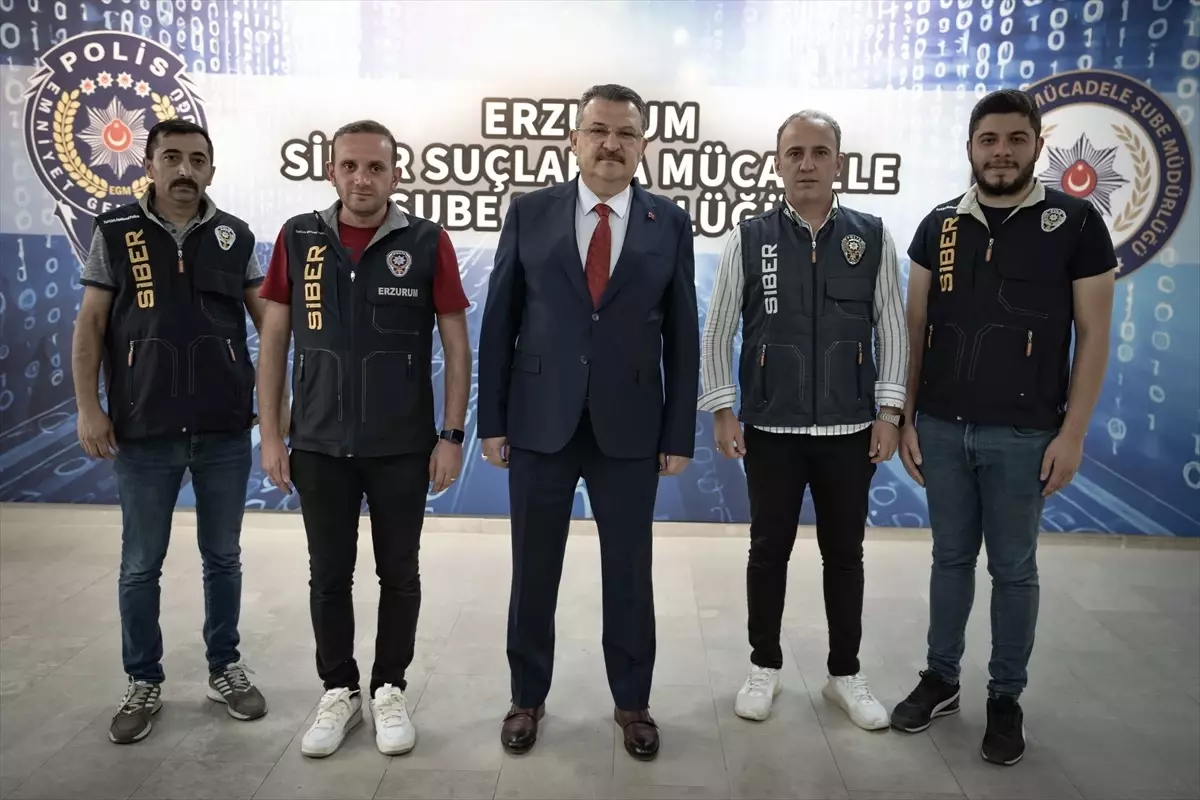 Polis 'siber devriye' ile suçlulara geçit vermiyor