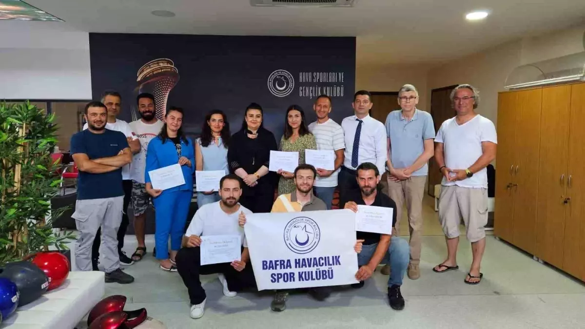 Bafra'da Yamaç Paraşütü ile Kadın İstihdamı Destekleniyor