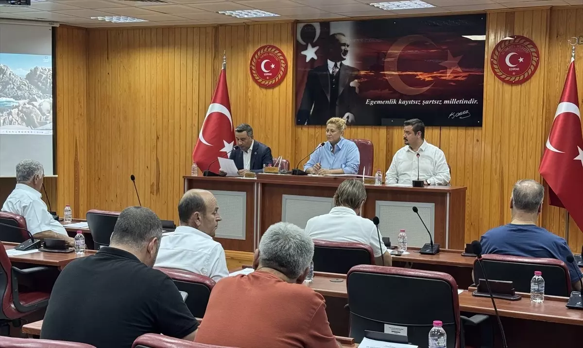 Kırkpınar'a 10 Bin Misafir