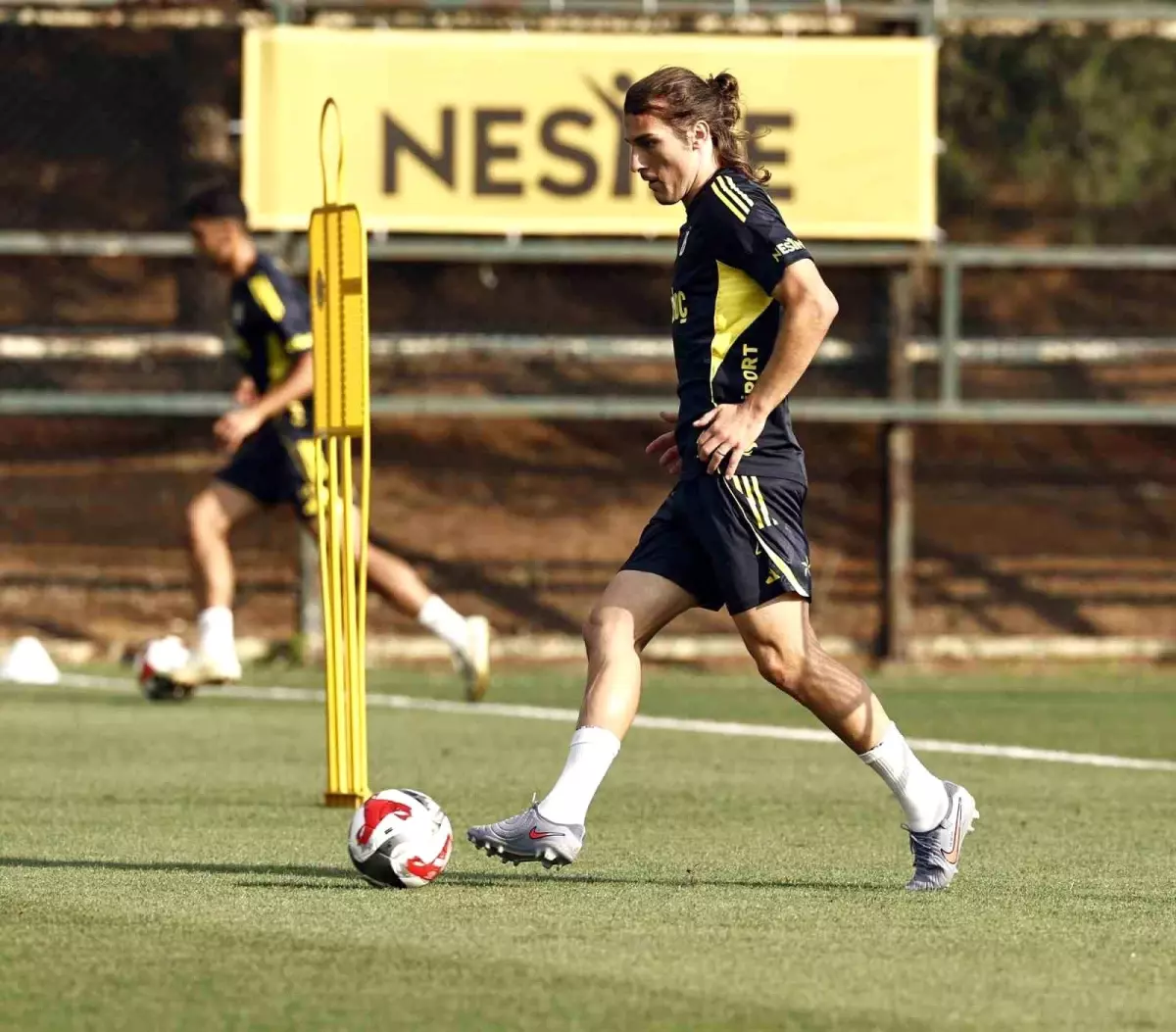 Fenerbahçe, Feyenoord Maçına Hazırlanıyor