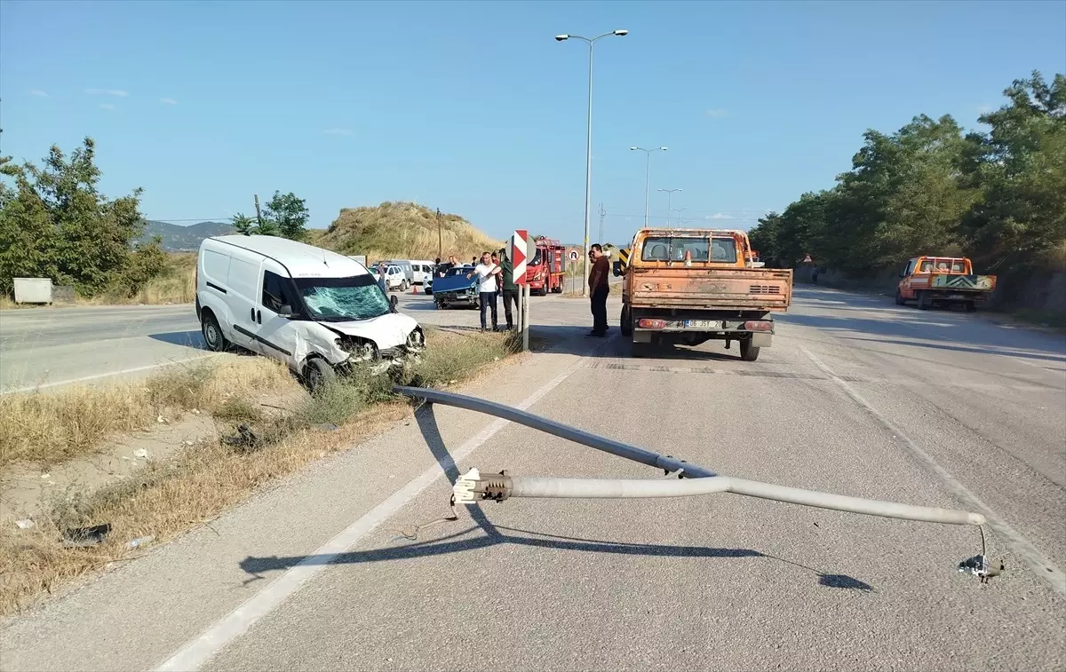 Boyabat'ta Trafik Kazası: Bir Yaralı