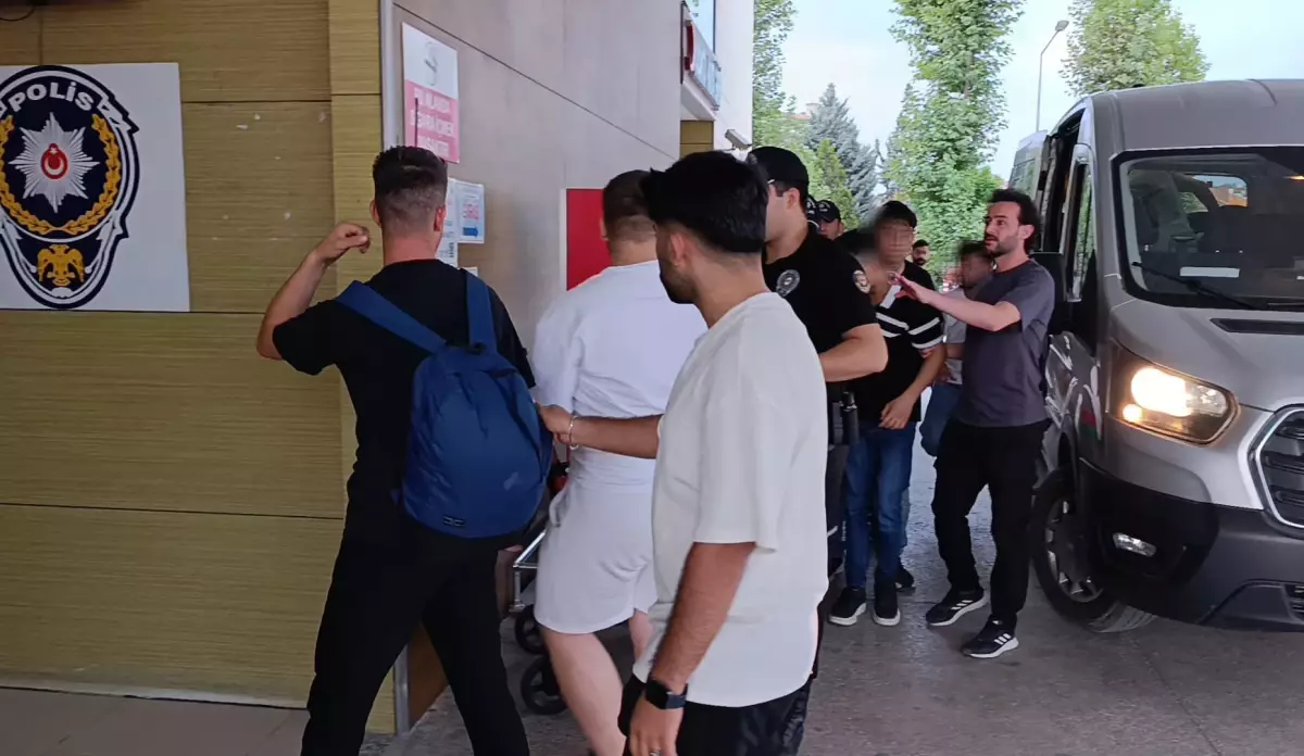 İnegöl'de Silahlı Gasptan 6 Tutuklama