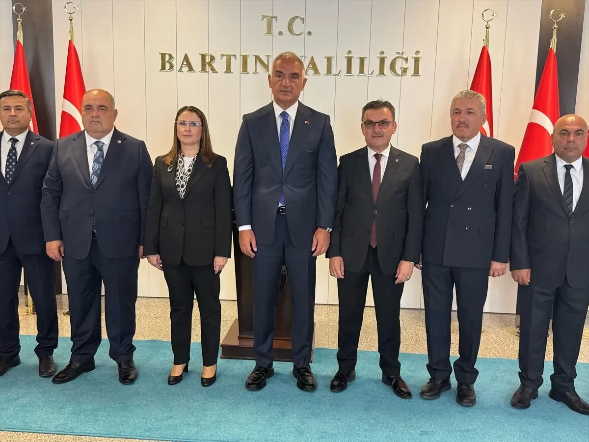 Bakan Ersoy Bartın'da Ziyarette Bulundu