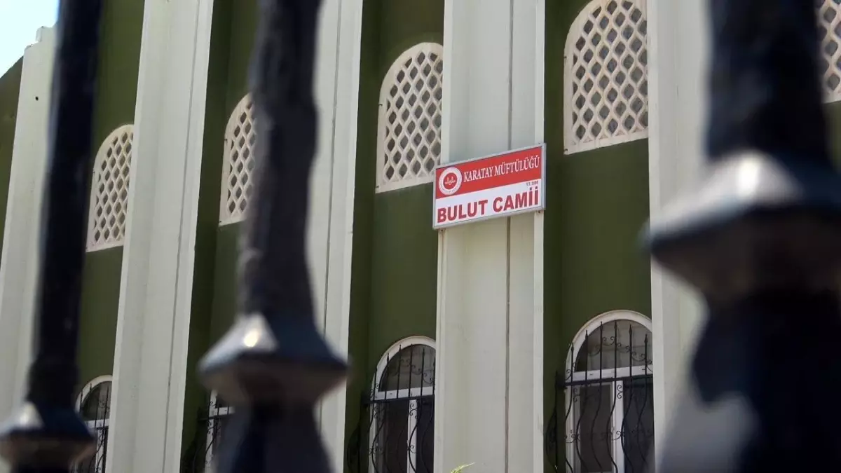 Konya'da bir caminin adı Google Haritalar'da 'Victor Osimhen Camii' olarak değiştirildi