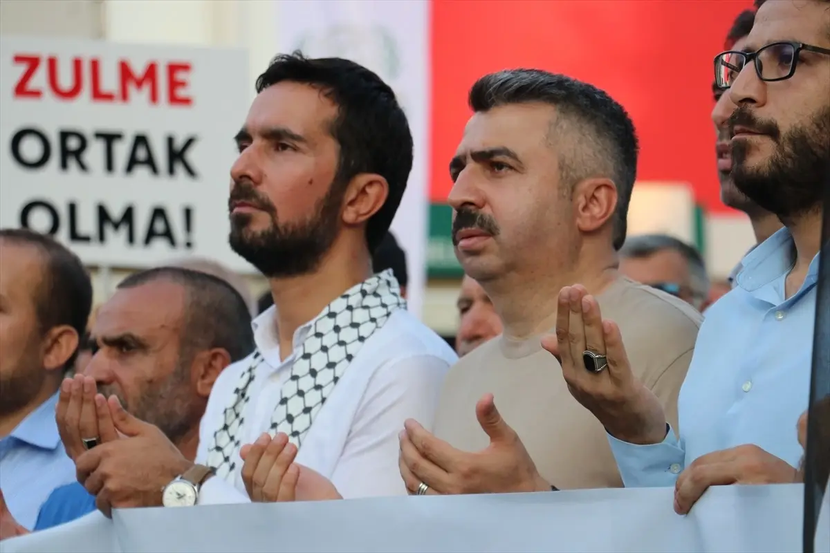 Bursa'da Gazze İçin Vicdan Yürüyüşü