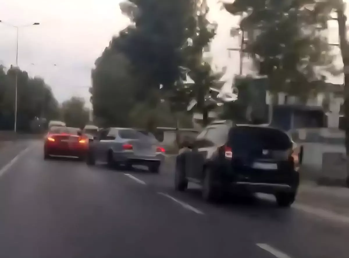 Düğün Konvoyunda Tehlikeli Sürüşe Ceza