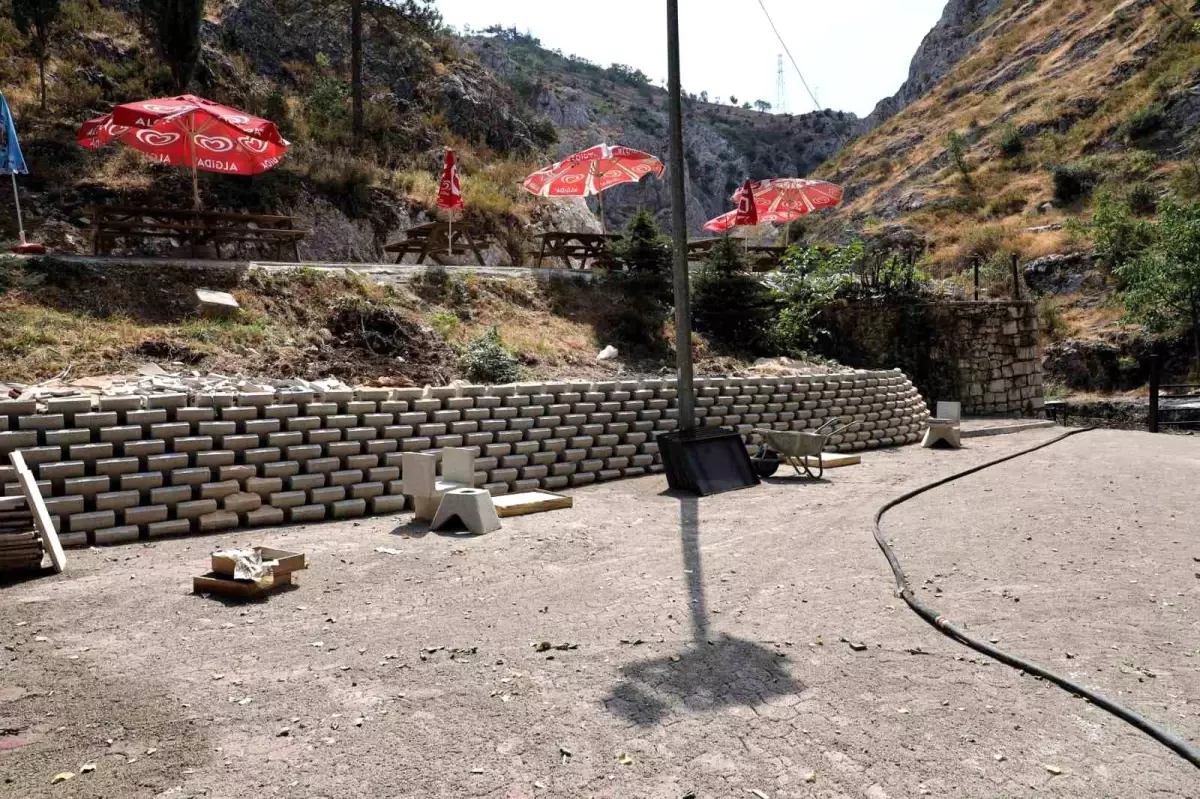 Söğüt'te Yukarı Dere Mesire Alanı Yenileniyor