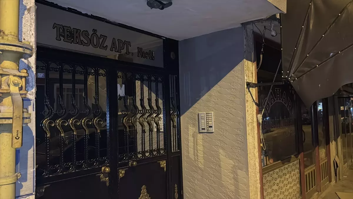 Edirne'de Apartman Boşaltıldı