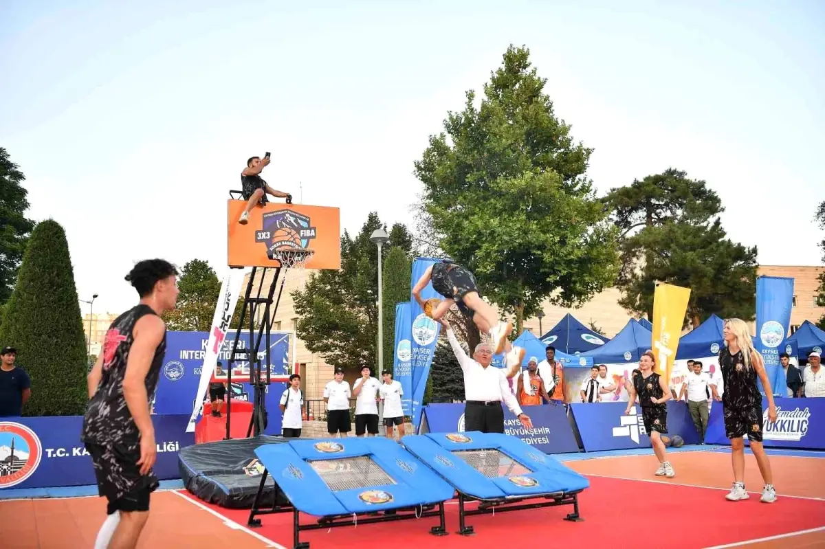 Kayseri'de İlk Kez Düzenlenen FIBA Onaylı 3x3 Uluslararası Basketbol Turnuvası Tamamlandı