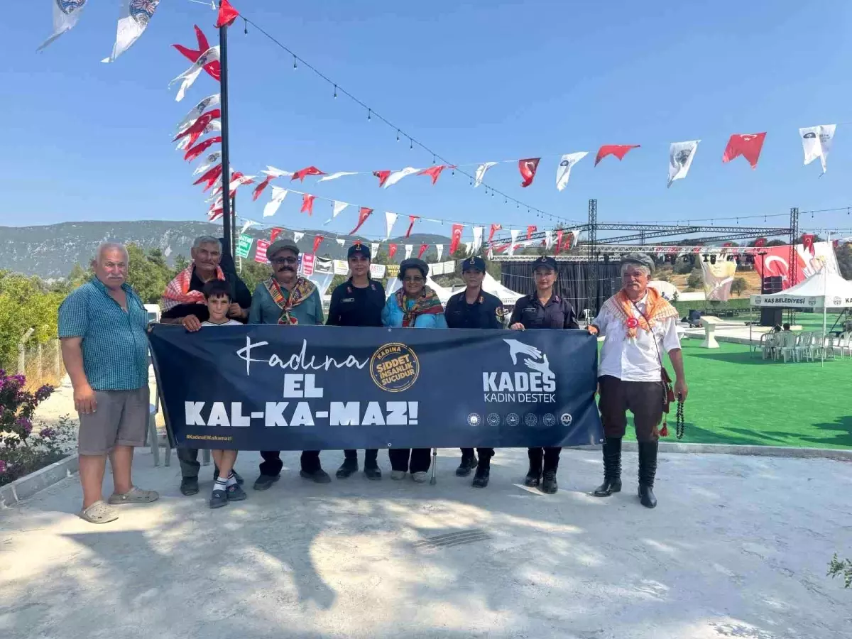 Antalya'da KADES Tanıtım Faaliyeti